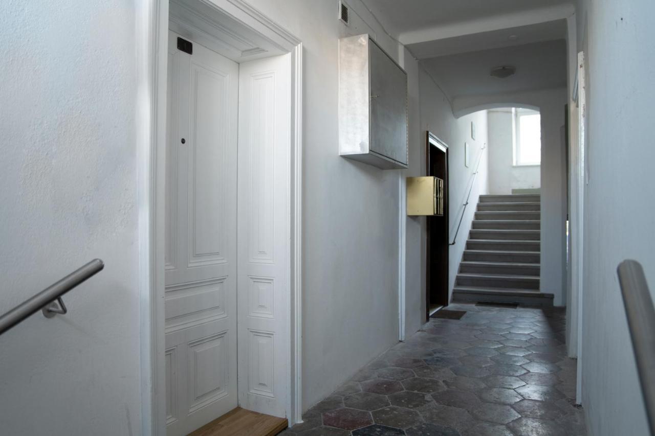 City Appartement Wagram Am Hauptbahnhof 圣珀尔滕 外观 照片